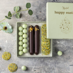 Easter spring moments